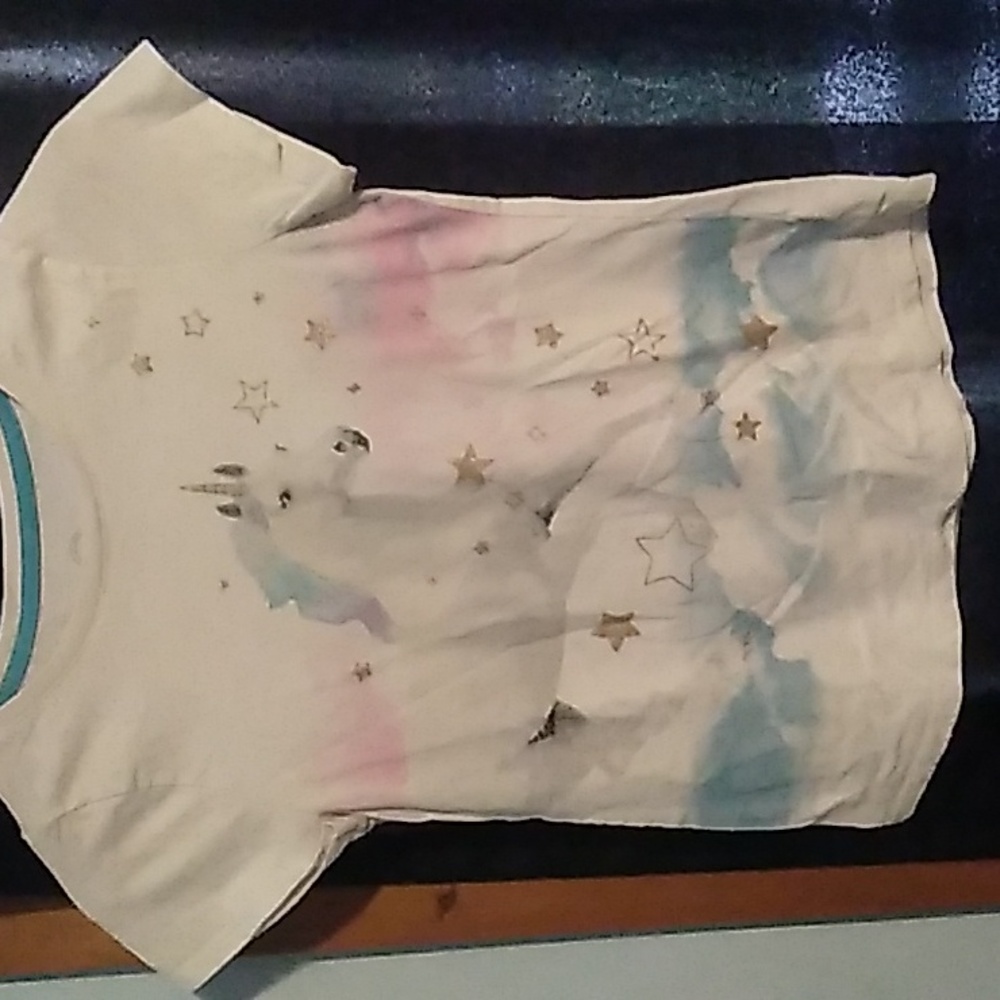 Unicorn t-shirt